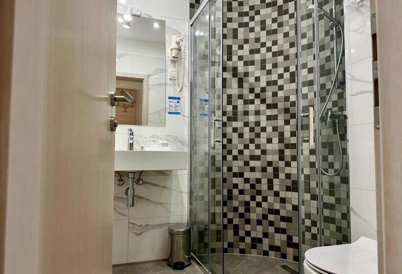 Апартаменты Deluxe 1 Спальня, Villa Miramar