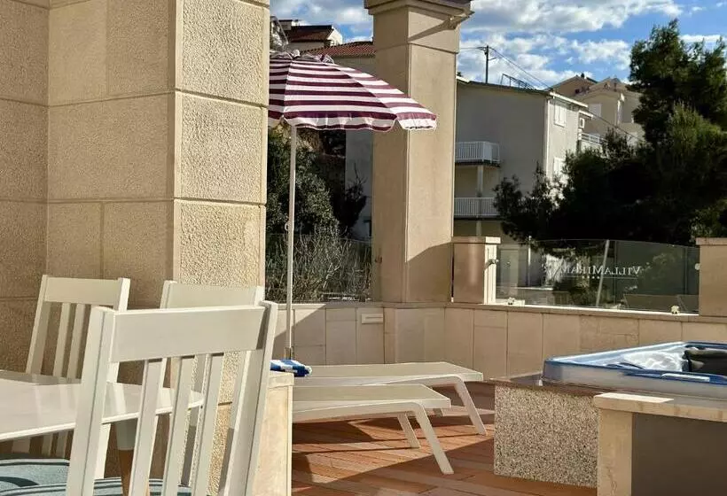 Apartament Deluxe 1 Dormitori, Villa Miramar