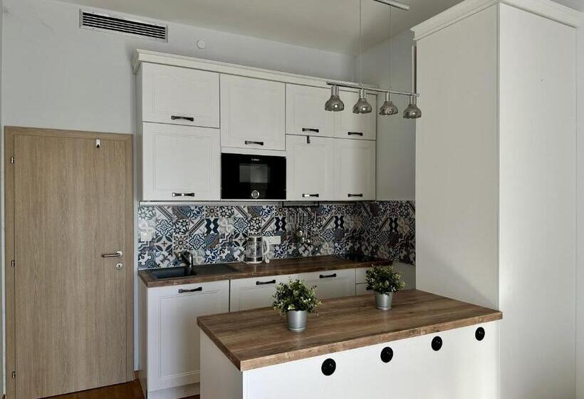 Апартаменты Deluxe 1 Спальня, Villa Miramar