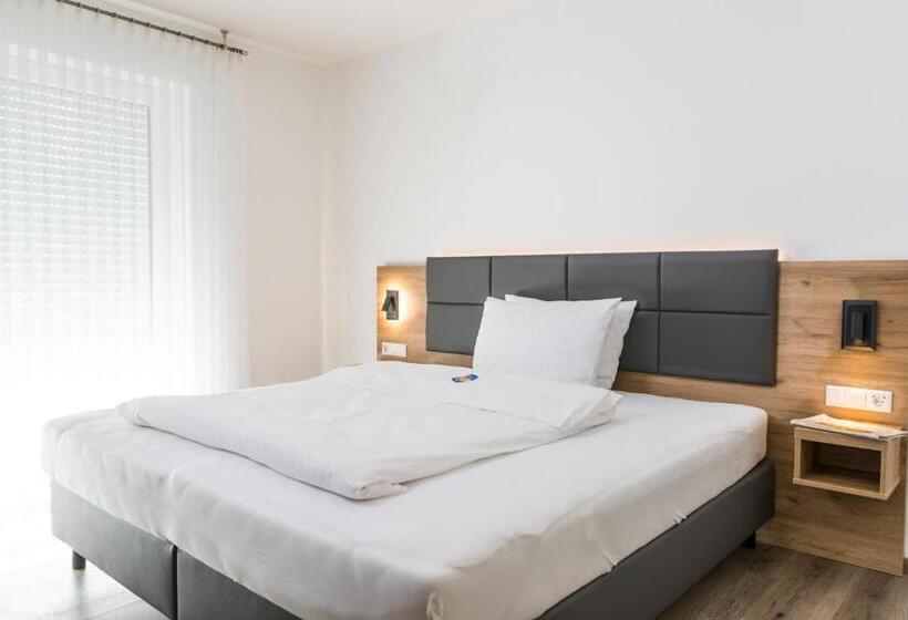 高级大房间, Waldhotel Zum Bergsee Damme