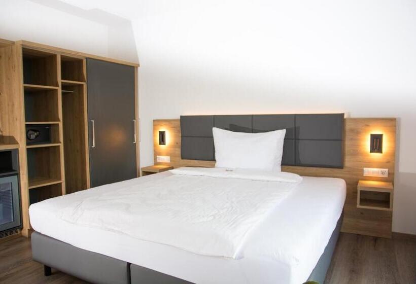 Апартаменты 1 Спальня с Террасой, Waldhotel Zum Bergsee Damme