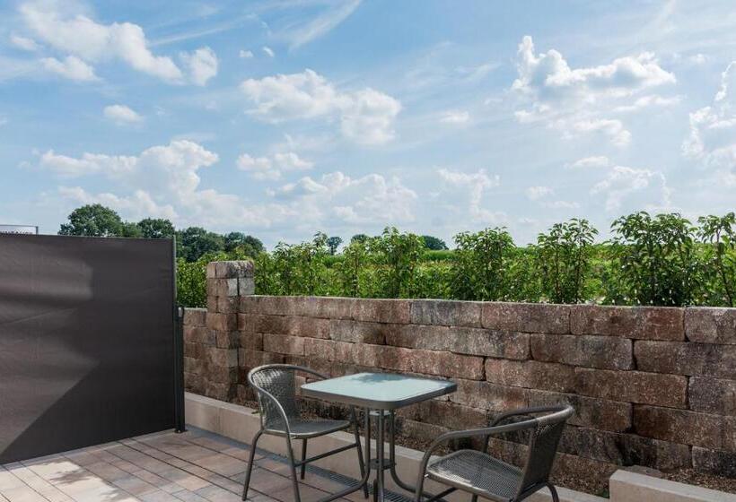 带1个卧室的带阳台的公寓, Waldhotel Zum Bergsee Damme