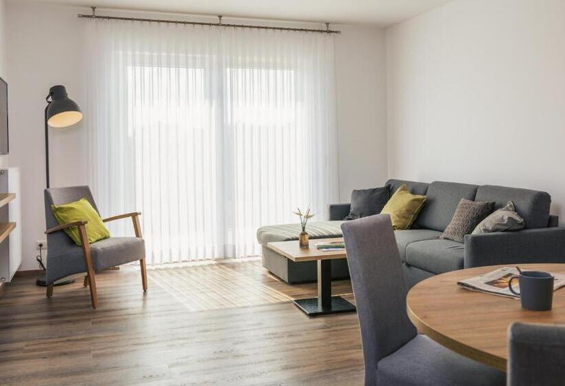 带1个卧室的带阳台的公寓, Waldhotel Zum Bergsee Damme