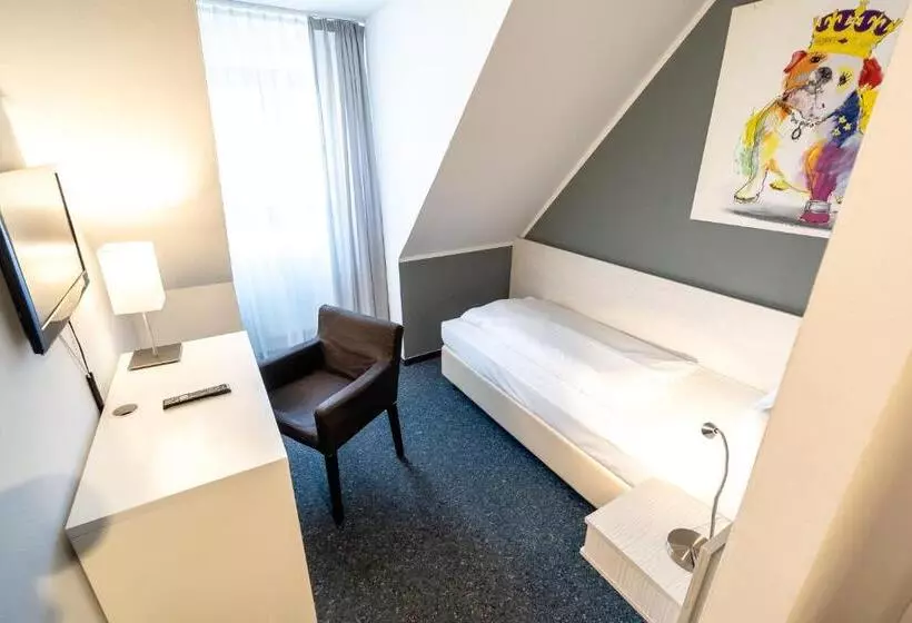 اتاق استاندارد یک نفره, Wandinger Hof By Lehmann Hotels
