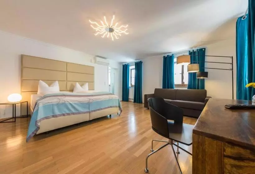 اتاق استاندارد سه نفره, Wandinger Hof By Lehmann Hotels