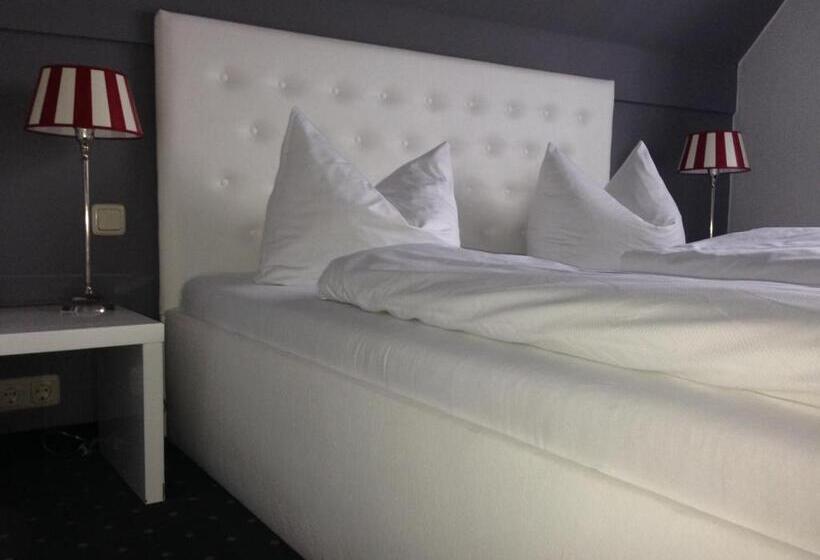 Номер Стандарт, Arthotel Restaurant Pfeffermühle