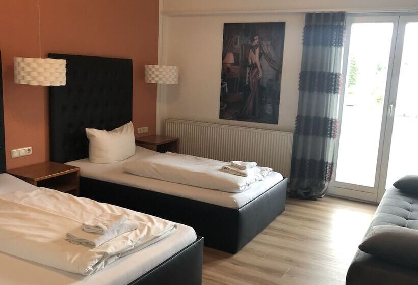 Номер Стандарт, Arthotel Restaurant Pfeffermühle