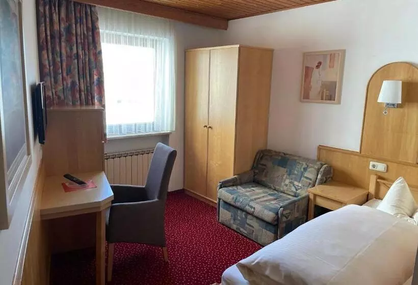 スタンダードシングルルーム, Blauer Bock Hotel Garni