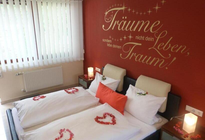 Номер Стандарт, Hof 19