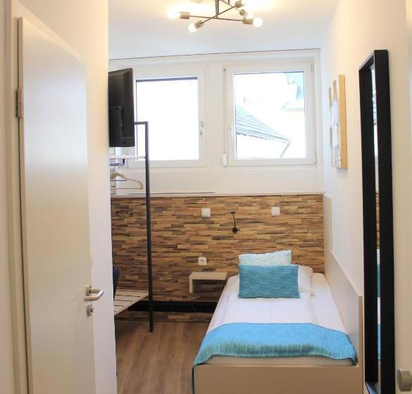 スタンダードシングルルーム, Am Blumenhaus