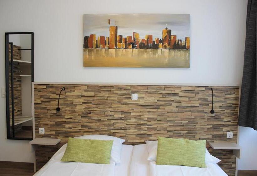 スタンダードルーム, Am Blumenhaus