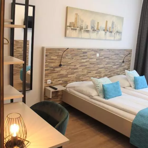 Standard-huone, Am Blumenhaus