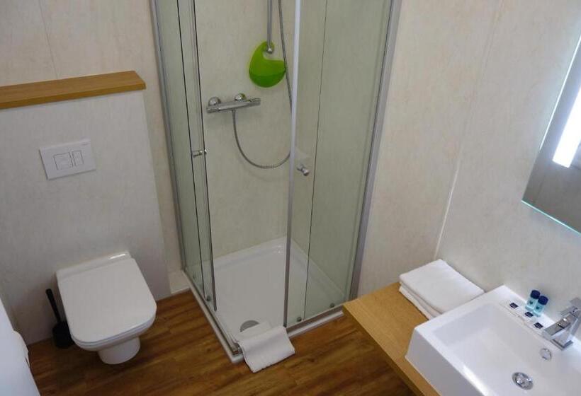 غرفة سوبيريور, Deutsches Haus