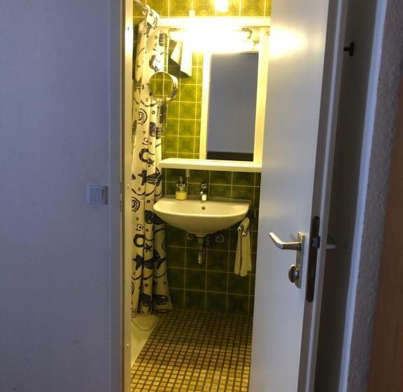 Quarto Estandar, Haus Am Wald