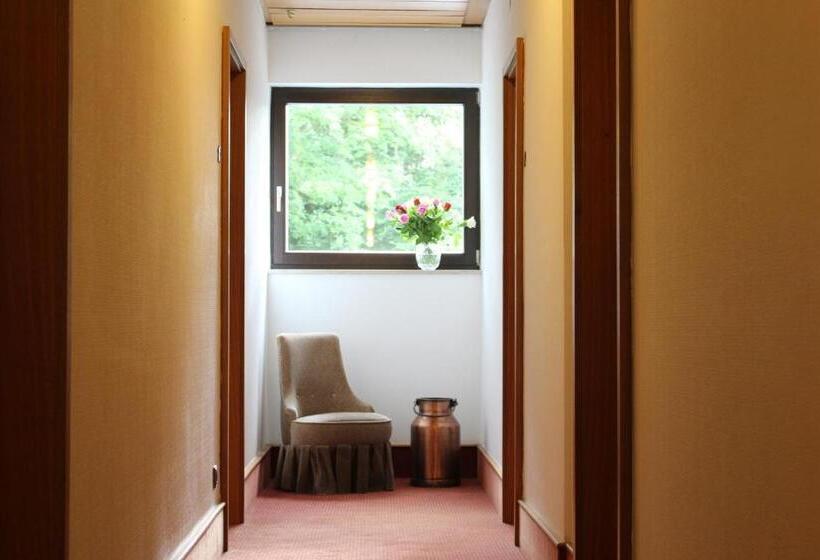 スタンダードシングルルーム, Haus Am Wald