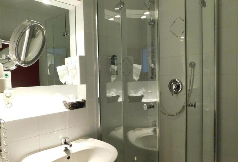 싱글 디럭스 룸, Konradp Holzkirchen