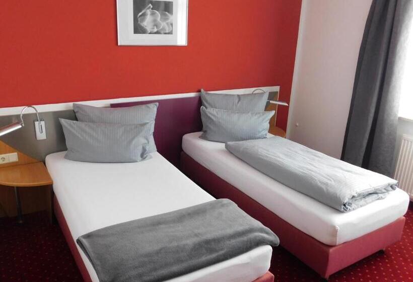 스탠다드 룸, Konradp Holzkirchen