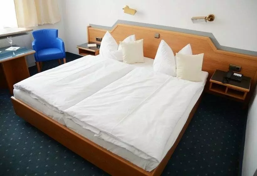اتاق استاندارد, Stadthotel Freilassing