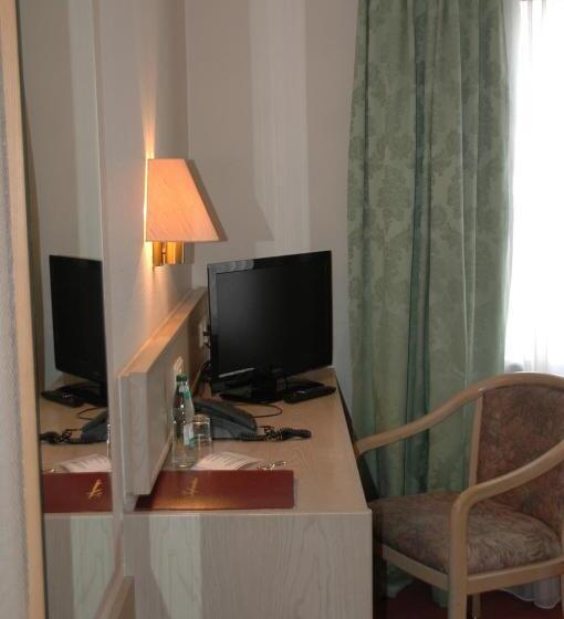 スタンダードシングルルーム, Mayers Waldhorn   Zwischen Reutlingen Und Tübingen