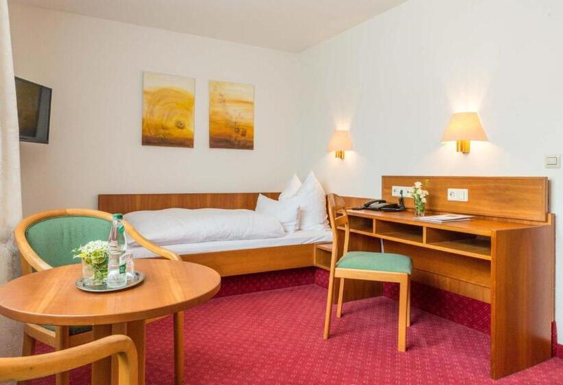 コンフォートシングルルーム, Mayers Waldhorn   Zwischen Reutlingen Und Tübingen