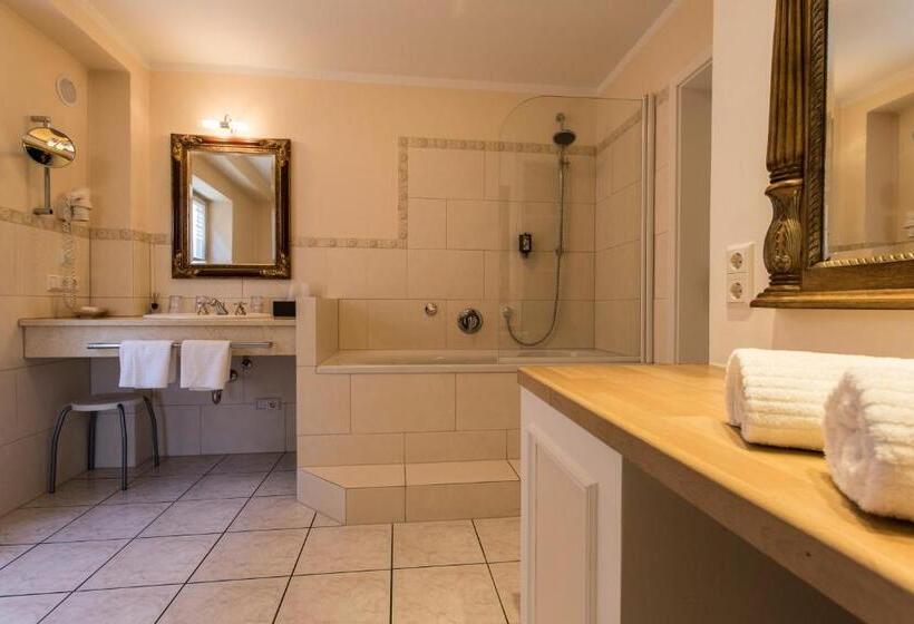 컴포트 룸, Meiser Altstadt