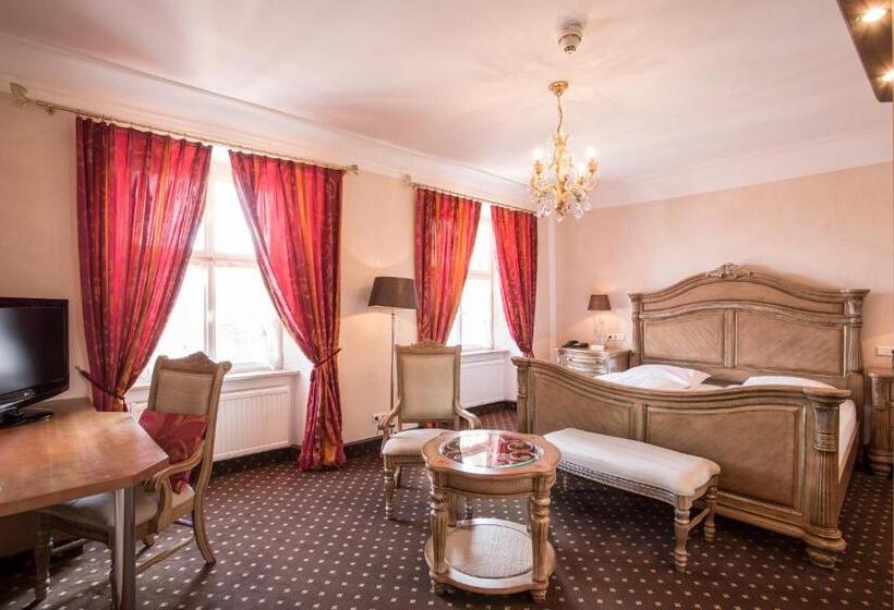 컴포트 룸, Meiser Altstadt