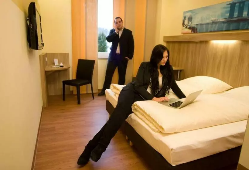 スタンダードルーム, Neumarkt