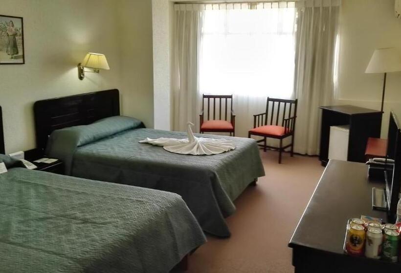 Четырехместный Номер Стандарт, Nuevo Maragato Hotel & Hostel