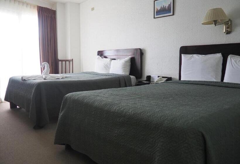 Номер Стандарт с Балконом, Nuevo Maragato Hotel & Hostel