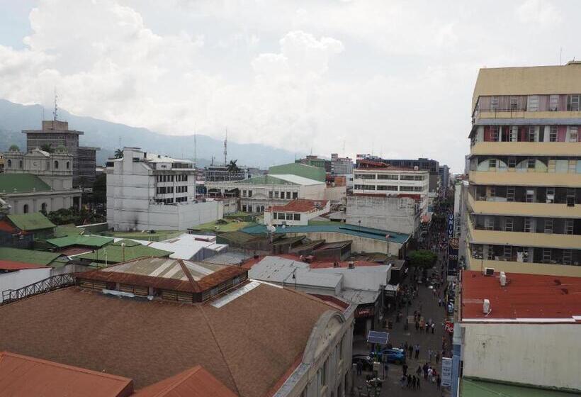 Номер Стандарт с Балконом, Nuevo Maragato Hotel & Hostel