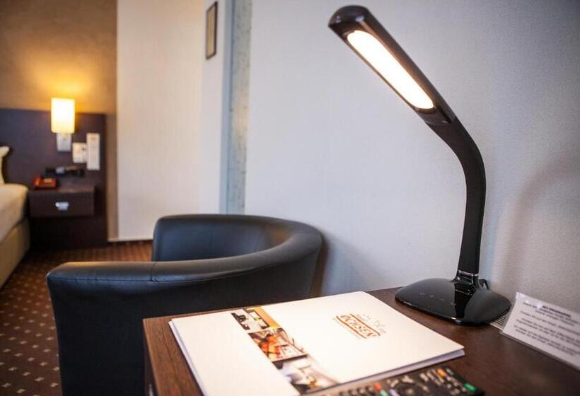 Номер Комфорт, Ochsen