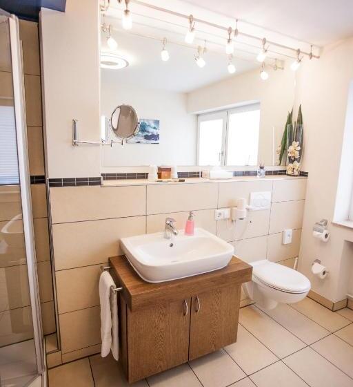 Номер Deluxe, Ochsen