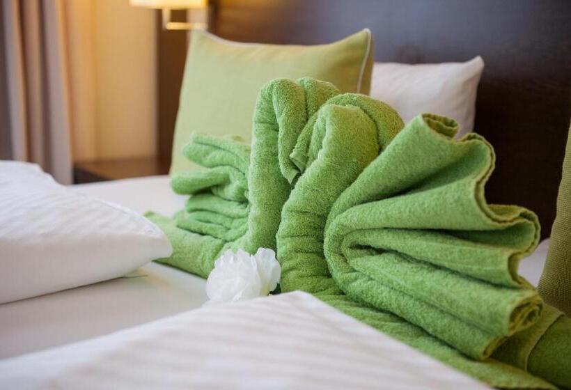 Номер Deluxe, Ochsen