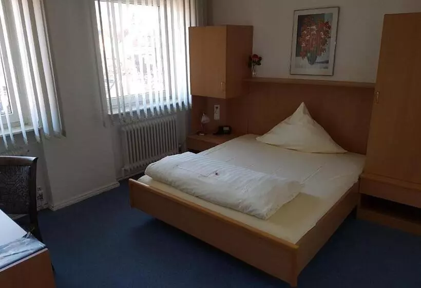 اتاق استاندارد یک نفره, Stadt Baunatal