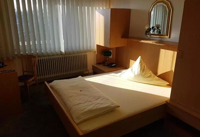 اتاق استاندارد یک نفره, Stadt Baunatal