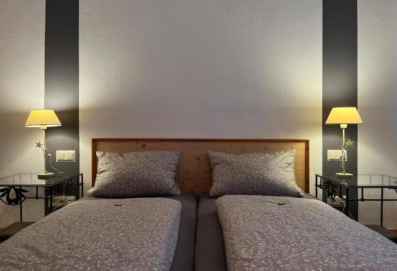 스탠다드 룸, Weinstube Am Markt