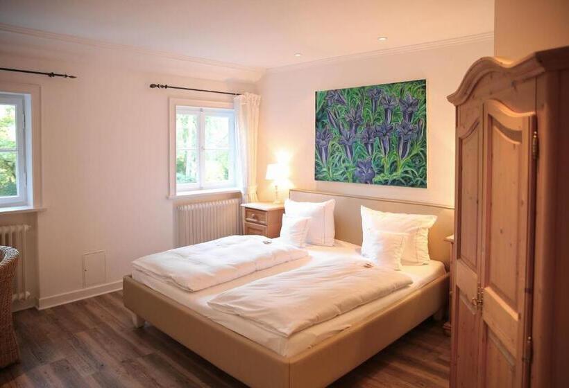 غرفة إقتصادية, Landhaus Am See