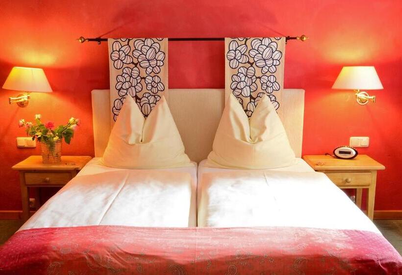 Номер Стандарт, Landhotel Schloss Buttenheim