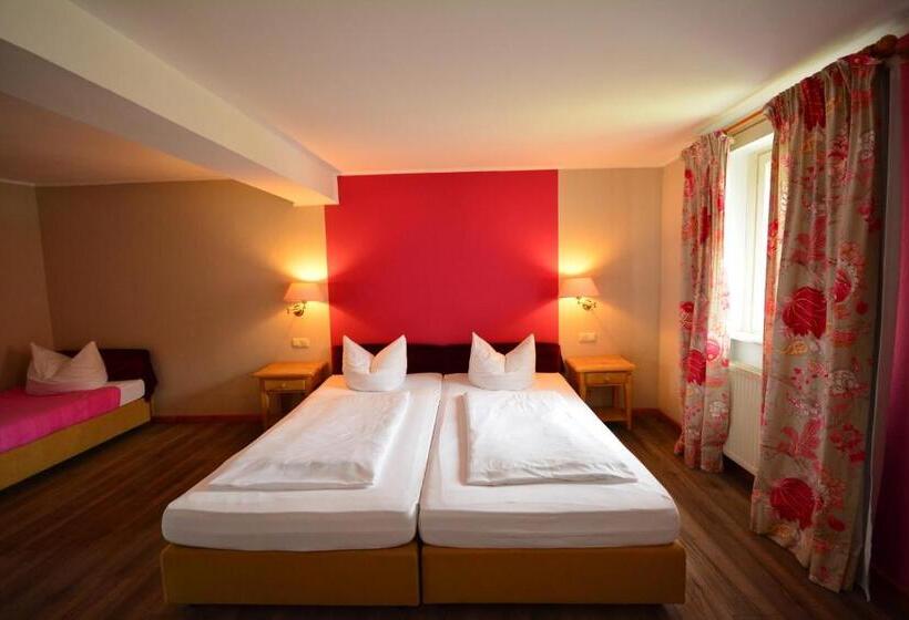 Номер Superior, Landhotel Schloss Buttenheim