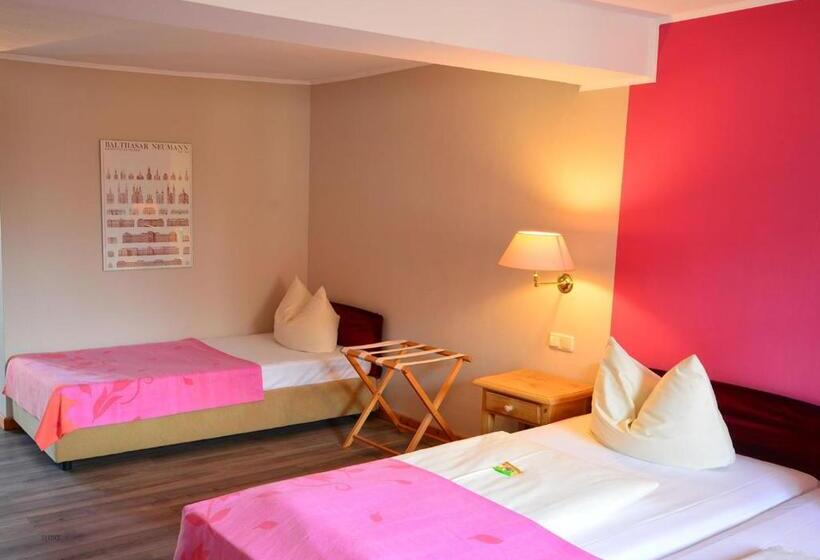 Номер Superior, Landhotel Schloss Buttenheim