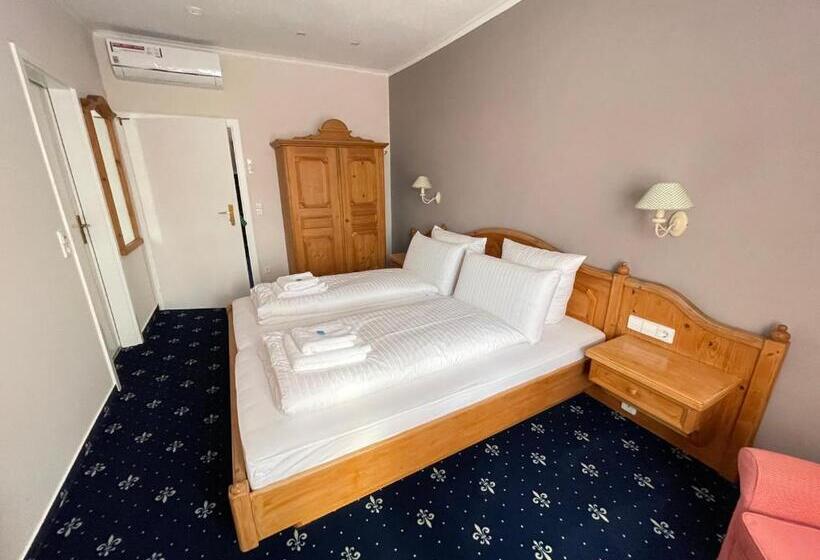 スタンダードルーム, Landhotel Traube