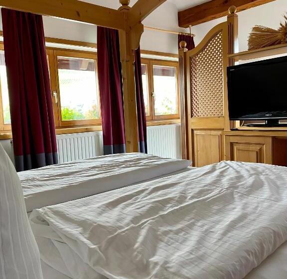 スイート, Landhotel Traube