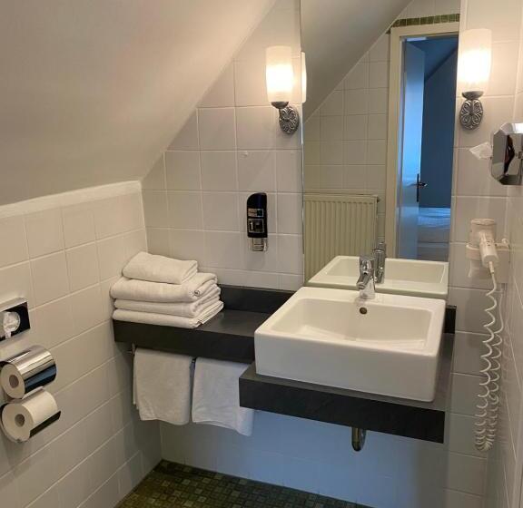 コンフォートトリプルルーム, Landhotel Traube