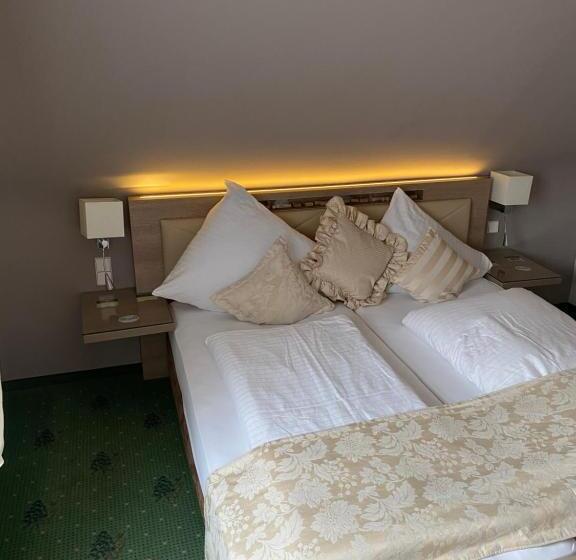 Трехместный Номер Комфорт, Landhotel Traube