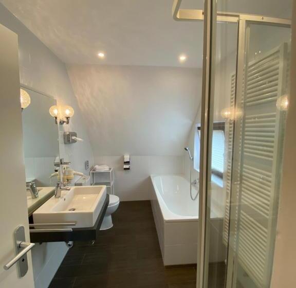 シングルデラックスルーム, Landhotel Traube