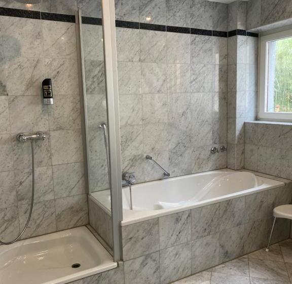 スイート（家族用）, Landhotel Traube