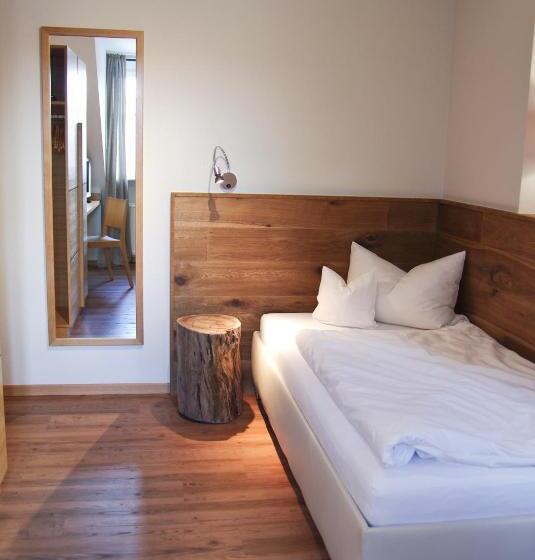 标准单人间, Landgasthof Zehner