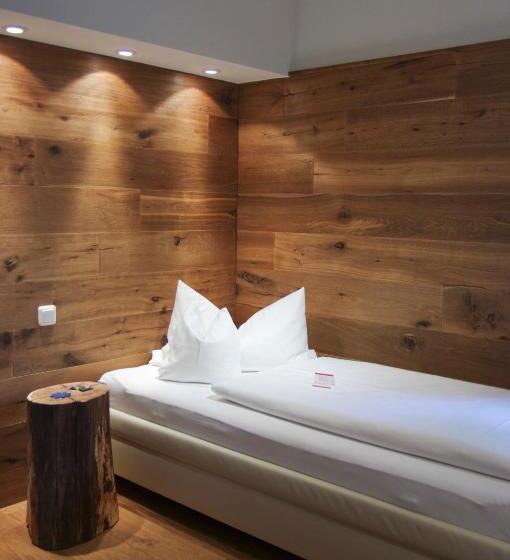 标准单人间, Landgasthof Zehner