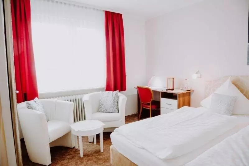 Standard Yhden Hengen Huone, Moorbadstuben