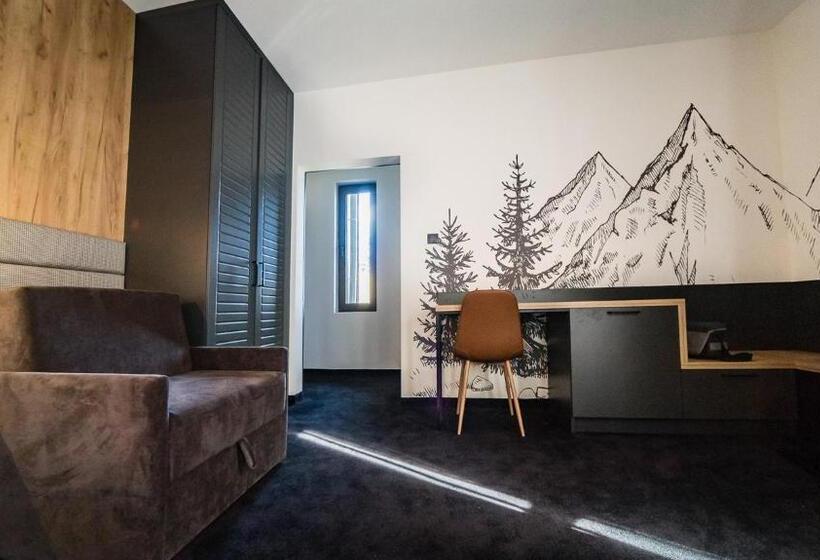 غرفة قياسية مطلة على الجبل, Vila 6ato Hotel & Wellnes